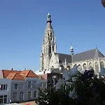 Stadshotel De Klok ברדה