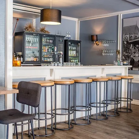 スタンズホテル デ クロック 3*