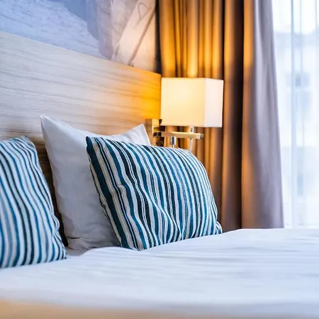 Stadshotel De Klok Μπρέντα