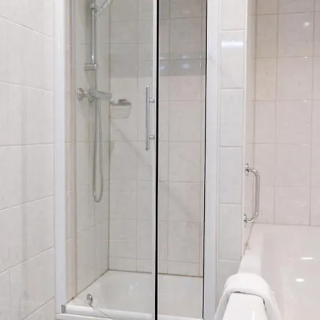 Stadshotel De Klok Ξενοδοχείο Μπρέντα