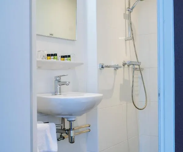 Stadshotel De Klok 3*